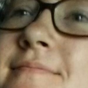 Meet your Posher, Adrienne